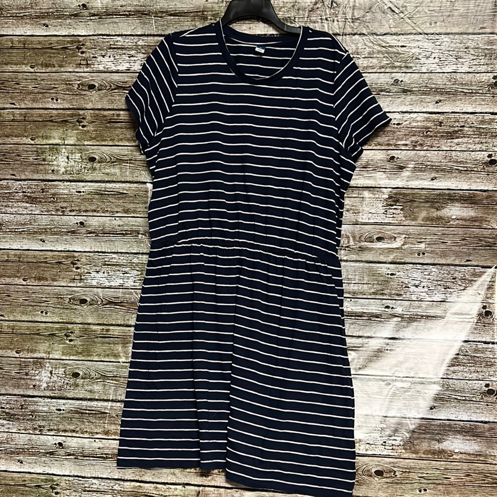 Old Navy cotton navy with white stripes dress